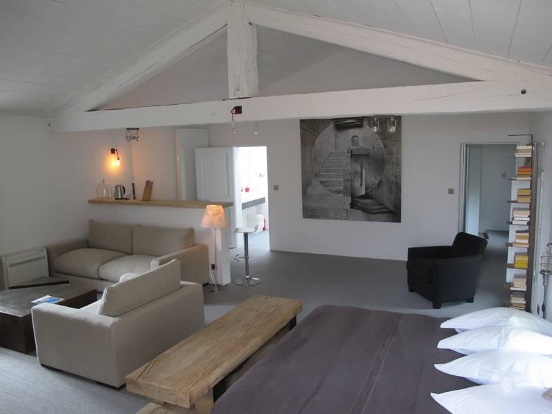 Chambres De L'Artemise & Spa Юзес Экстерьер фото